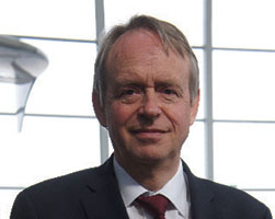 Lufthansa Technik Chairman August Henningsen Retires - Hennison