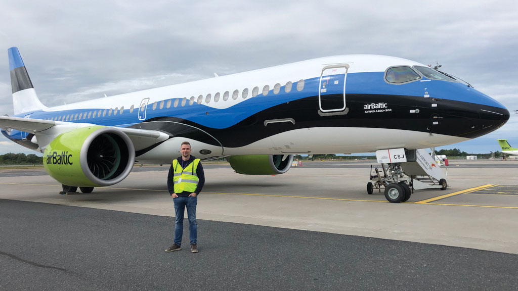 Magnetic MRO Paints Estonian Flag Livery on airBaltic A220-300