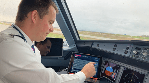 Gerben Bondt, line captain, Wizz Air Group, demonstrates how the ultra-low cost carrier is using the AVIATAR Technical Logbook. Wizz Air image.