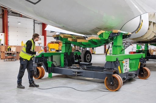 EirTrade’s Lee Carey says airlines benefit from aircraft disassembly by the increased availability of spare parts which can help operational efficiency. The cost savings which USM offers compared to new material offered by OEMs is also a key benefit.